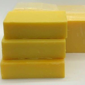 Hand-Crafted Soap (Lemon Zest)
